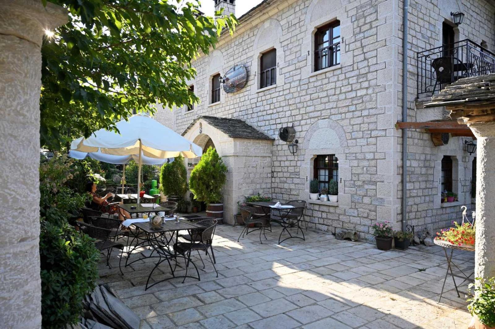 Konstantinou & Elenis Hotel Monodendri Ngoại thất bức ảnh