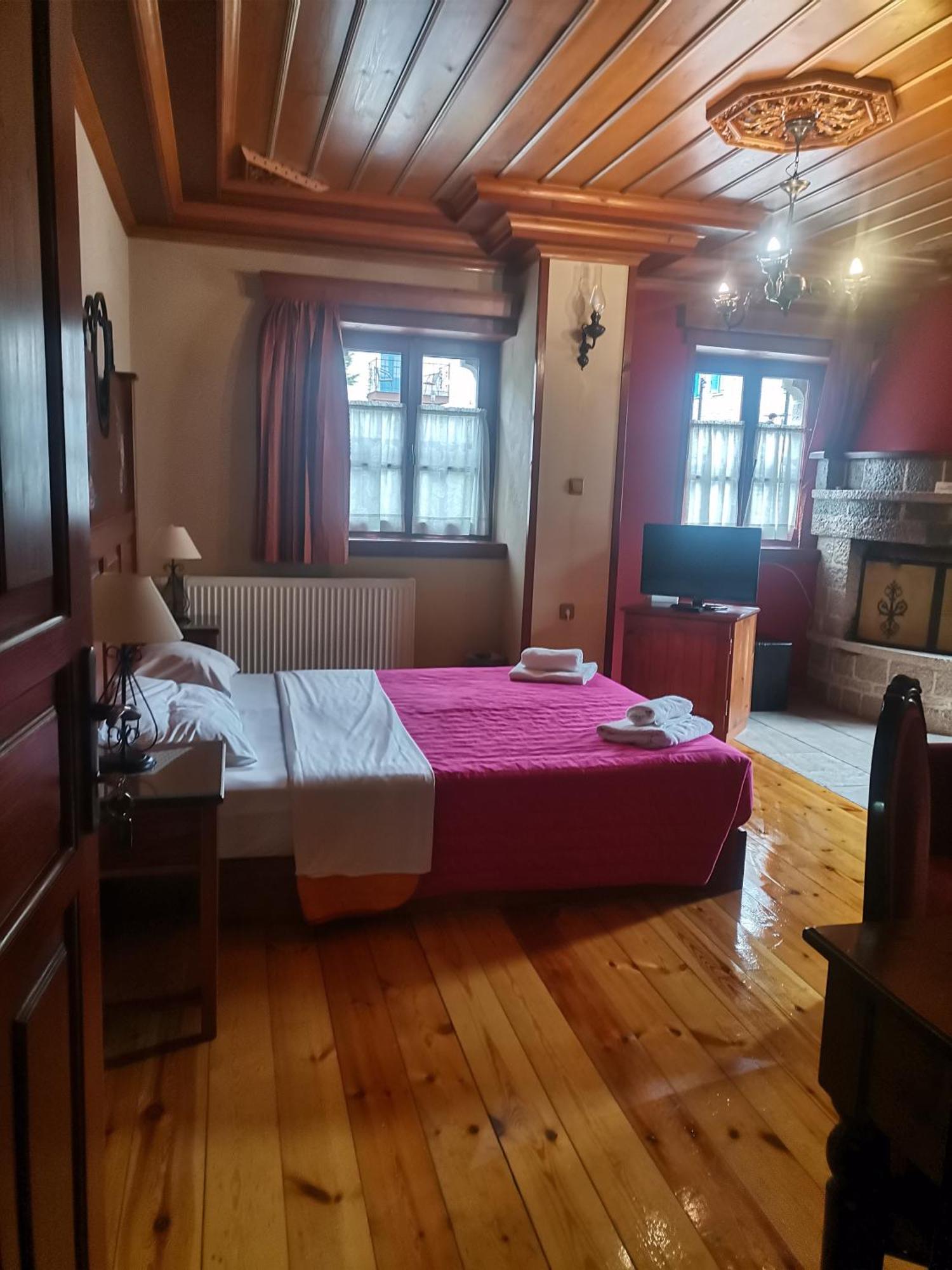 Konstantinou & Elenis Hotel Monodendri Ngoại thất bức ảnh