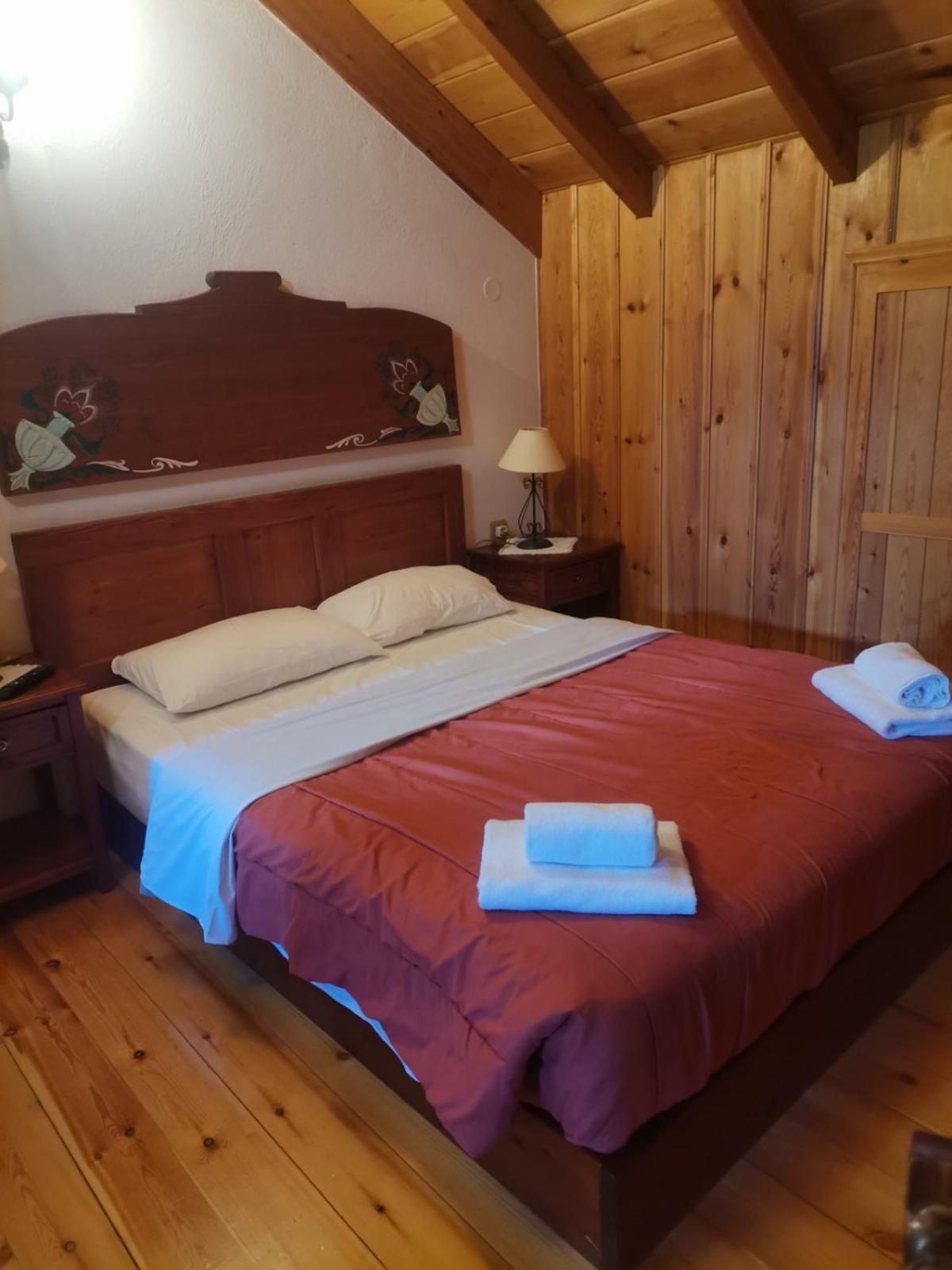Konstantinou & Elenis Hotel Monodendri Ngoại thất bức ảnh