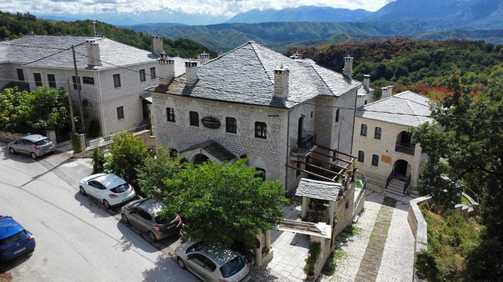 Konstantinou & Elenis Hotel Monodendri Ngoại thất bức ảnh