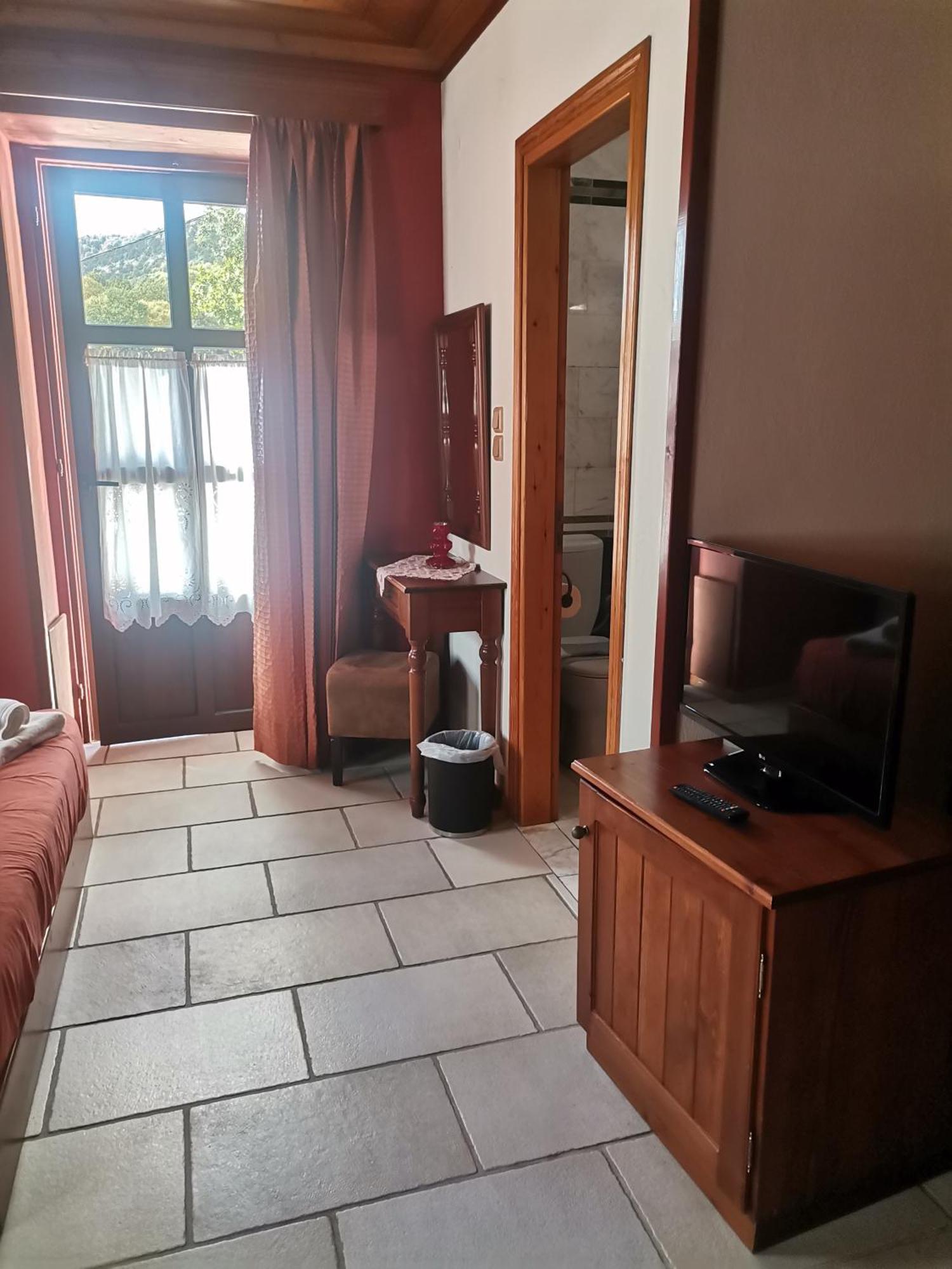 Konstantinou & Elenis Hotel Monodendri Ngoại thất bức ảnh